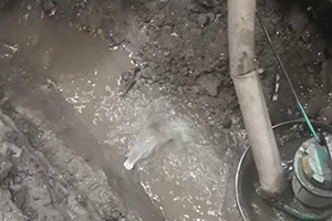 泉州地下室伸缩缝堵漏视频